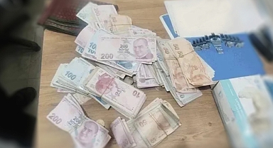 Yardım Diye Uzattığı Elde Milyonluk Servet Gizliymiş!