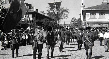 Bir Şehrin Direniş Öyküsü: Sakarya'nın Kurtuluşunun 104. Yılı