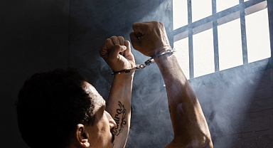 Ceza Değil, Hafta Sonu Kampları! Yeni İnfaz Modeliyle Adalet Tatil Modunda Dedirtti