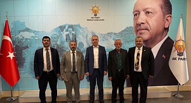 AK Parti Arifiye Başkan Adayları, Genel Merkez’de Mülakat İçin Toplandı