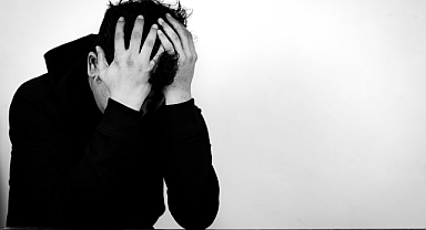 Evinde Ölü Bulunmuştu: 22 Yaşındaki Gencin Ölümü İntihar Çıktı!