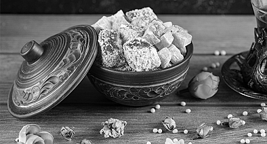 Taziye Sofrasında Sessiz Veda: 67 Yaşındaki Kadın Hayatını Kaybetti