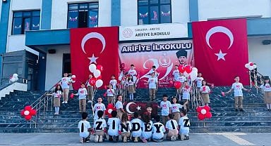 Arifiye İlkokulu Çocuklarındır: İzmarit ve Çöpler Okula Değil, Çöp Kutusuna!