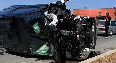 Arifiye Trafiğinde Panik Anlar: Otomobil Takla Attı!