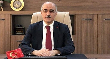 Arifiyemiz'de Eğitim Camiasından Duygusal Veda: Yüksel Gülaç Görevine Veda Etti!