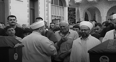 Söğütlü’de Hayatını Kaybeden Kardeşlerin Cenaze Töreni Gözyaşlarıyla Gerçekleşti