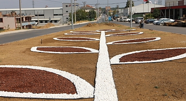 Arifiye Kavşakları Estetik Dokunuşlarla Güzelleşiyor