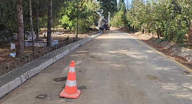 Büyükşehir’den Kışlaçay’a Önemli Hizmet: Mezarlık Duvarları Yenileniyor