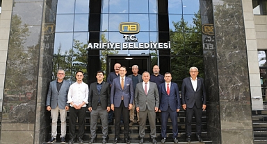 Naim Makas’tan Arifiye Belediyesi’ne Ziyaret