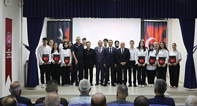 Şehit Muhammet Fatih Safitürk Anadolu Lisesi’nde 15 Temmuz Anması