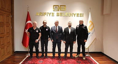 Afet Gönüllüleri Derneği’nden Arifiye Belediyesi’ne Ziyaret