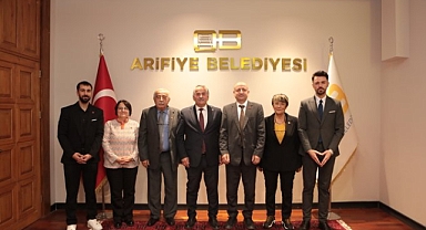 Başkan Karakullukçu’dan CHP Arifiye İlçe Yönetimine Teşekkür