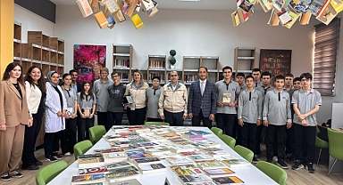 Kütüphaneye Anlamlı Katkı: Toyota Boshoku’dan Kitap Bağışı