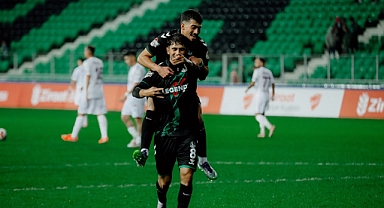 Yedek Kadroyla Kupada Şov: Sakaryaspor 4-0 Galip