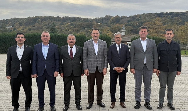 Arifiye’de Çay Sohbeti: Yerel Yönetimden Birlik ve Bereket Vurgusu