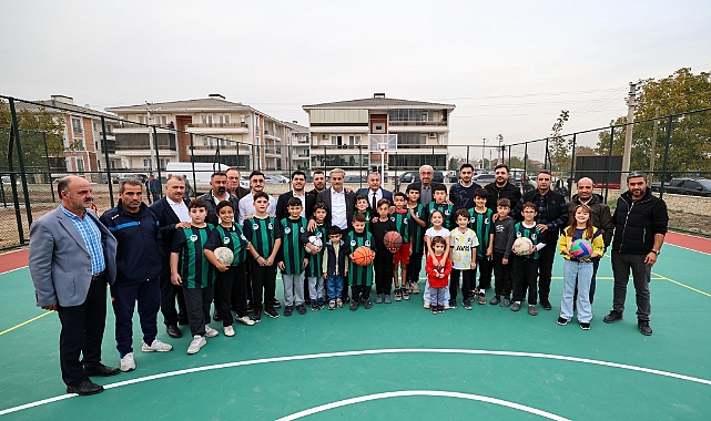 Arifiye’de Spor Yatırımları Büyüyor: Hanlı Sahaları Hizmete Hazır