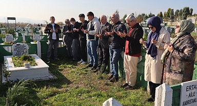 Arifiye’de Vefa Buluşması: Selahaddin Ertaş İçin Dua Edildi