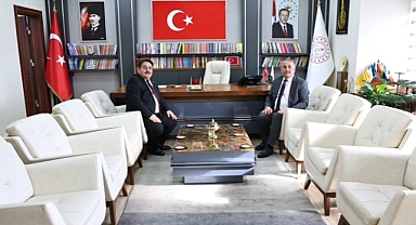 Başkan Karakullukçu’dan İl Milli Eğitim Müdürü Bakırtaş’a Nezaket Ziyareti