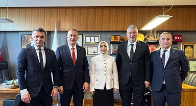 Sakarya Heyeti Gazi Meclis’te: Başkanlar ve Teşkilat Temsilcileri Milletvekillerini Ziyaret Etti