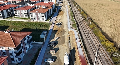 Fatih Mahallesi Bilecik Caddesi'nde Yenileme Çalışmaları Tüm Hızıyla Sürüyor!