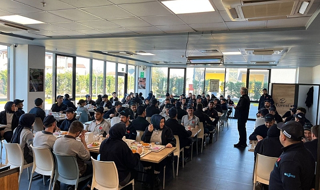 Toplu Sözleşme Krizi: Metal İşçilerinden Dikkat Çeken Protesto