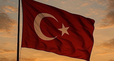 Arifiye Belediyesi Bayrağımıza Yapılan Saldırı Girişimine Sessiz Kalmadı!