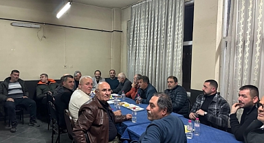 Arifiye Muhtarlar Derneği Hacı Köy’de Toplandı: 2026 Planlaması ve Mahalle Sorunları Ele Alındı