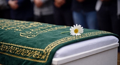 Havuz Faciası Can Aldı: 3 Yaşındaki Çocuk Hayata Tutunamadı