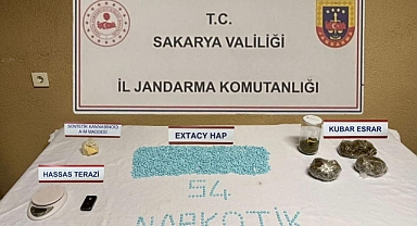 Jandarmadan Nefes Kesen Baskın: Sakarya'da Uyuşturucu Evlerin Her Yerinde!