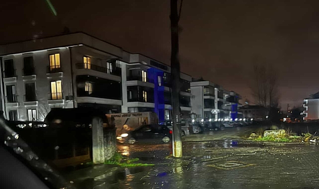 Uyarılar Yapıldı, Sonuç Yok: Trafiği Aksatan Direk Tepki Çekiyor