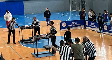 Arifiye’de Bilekler Şampiyonluk İçin Kenetlendi!