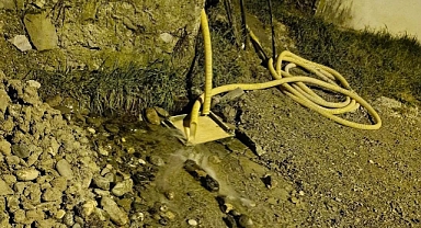 Fatih Mahallesi’nde İnşaat Temelinden Su Fışkırdı: Boşa Akıyor İddiası!