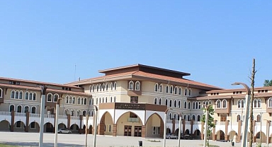 Sakarya’daki Lisede Gündem Yaratan İddia: Müdür Yardımcısı Hakkında İnceleme Başlatıldı