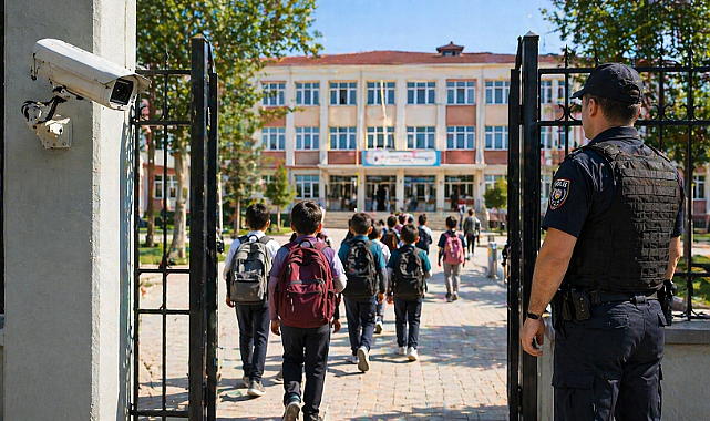 81 İlde Okullara Sıkı Güvenlik: Kamera ve Turnike Dönemi Başlıyor!