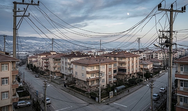 Arifiye’de Elektrik Kesintisi! Sedaş Saat Verdi!