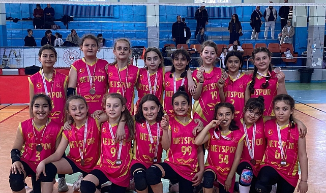 Arifiye'ye Gurur: Minik Sultanlardan Büyük Başarı!