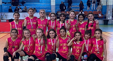 Arifiye’ye Gurur! Minik Sultanlardan Kupa Ve Madalya Başarısı 