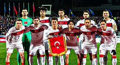 Tarihi Başarı! Türkiye 24 Yıl Sonra Dünya Kupası'nda: İşte Rakipler ve Maç Günleri!