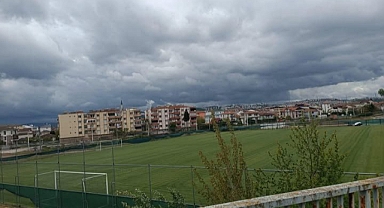 Arifiye’de Skandal İddia: Halkın Sahası Otele Mi Tahsis Edildi? 