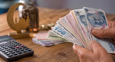 Milyonların Beklediği Bayram İkramiyeleri Yarın Hesaplara Yatmaya Başlıyor!