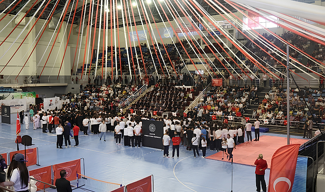 Sakarya’da 19 Mayıs Coşkusu Görkemli Programla Kutlandı 