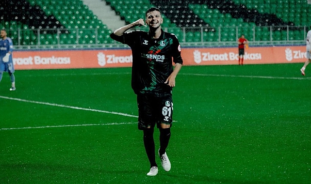 Sakaryaspor’da Bir Ayrılık Daha: Abdurrahman Bayram ile Yollar Ayrıldı