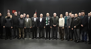 Yeşil-Siyahlı Ekipte Kritik Toplantı: Gözler O Kararda 