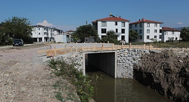 Arifiye’de Dev Ulaşım Yatırımı: Üç Mahalleyi Bağlayan Yeni Yollar ve Köprüler Yükseliyor