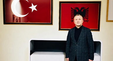 ARKOSDER’den 30 Ağustos Zafer Bayramı Mesajı: Bağımsızlık Mücadelesinin 104. Yılı Vurgulandı