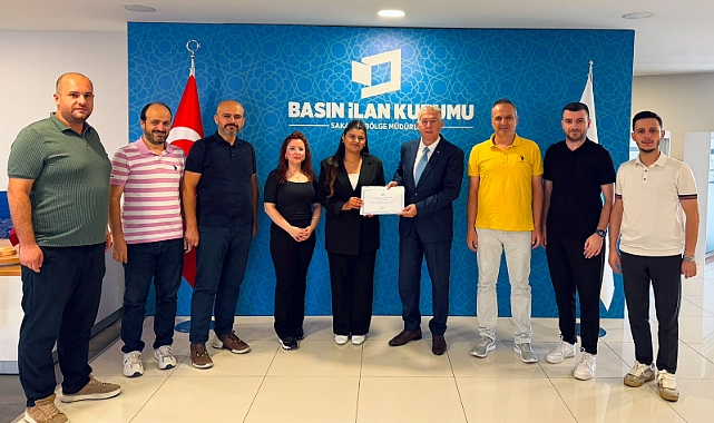 BİK Sakarya Bölge Müdürlüğü'nde stajını tamamlayan öğrenciye katılım belgesi