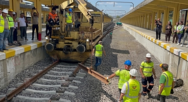 Adapazarı’nda Tarihi Dönüşüm: Şehir Merkezindeki Tren Rayları Yeraltına Taşınıyor