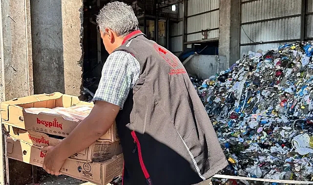 Sofralara Ulaşmadan Engellendi: Adapazarı’nda Tarihi Geçmiş Tavuk Eti Operasyonu