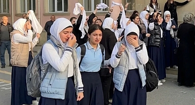 Azerbaycan’da Okullarda Başörtüsü Düzenlemesi ve Büyüyen Protesto Dalgası