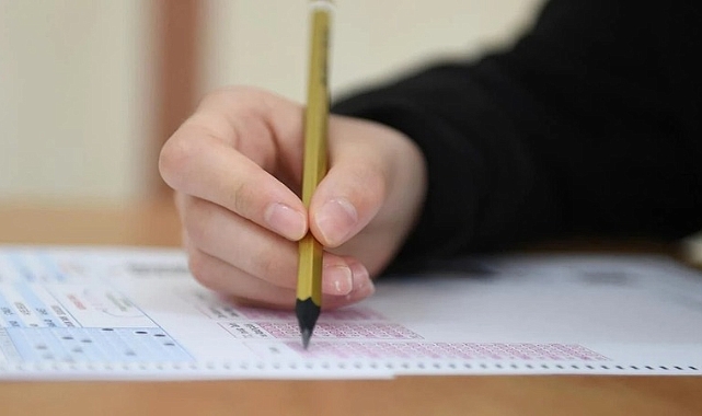 MEB'den Yeni Ortak Sınav Modeli: 26 Ekim'de Açık Uçlu Soru Sistemi Geliyor